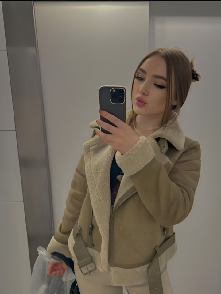 Индивидуалка Арина, доступна для личного знакомства от 2000 руб