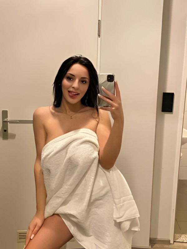 Олечка привлекательная девушка из Поронайск цена от 2500 руб