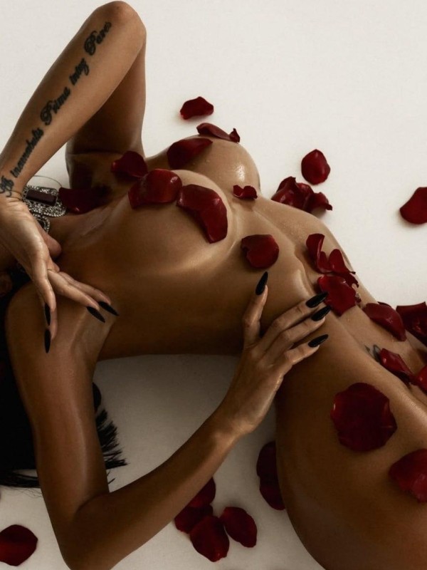 Светлана привлекательная девушка из Поронайск цена от 8000 руб